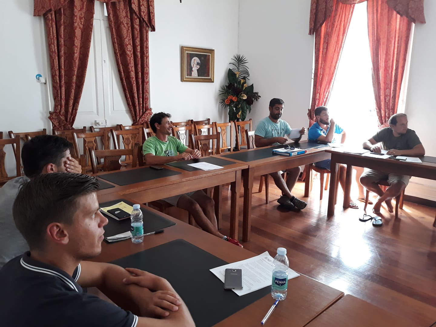 AFAH REALIZA ACÇÃO DE RECICLAGEM E AVALIAÇÃO NA GRACIOSA