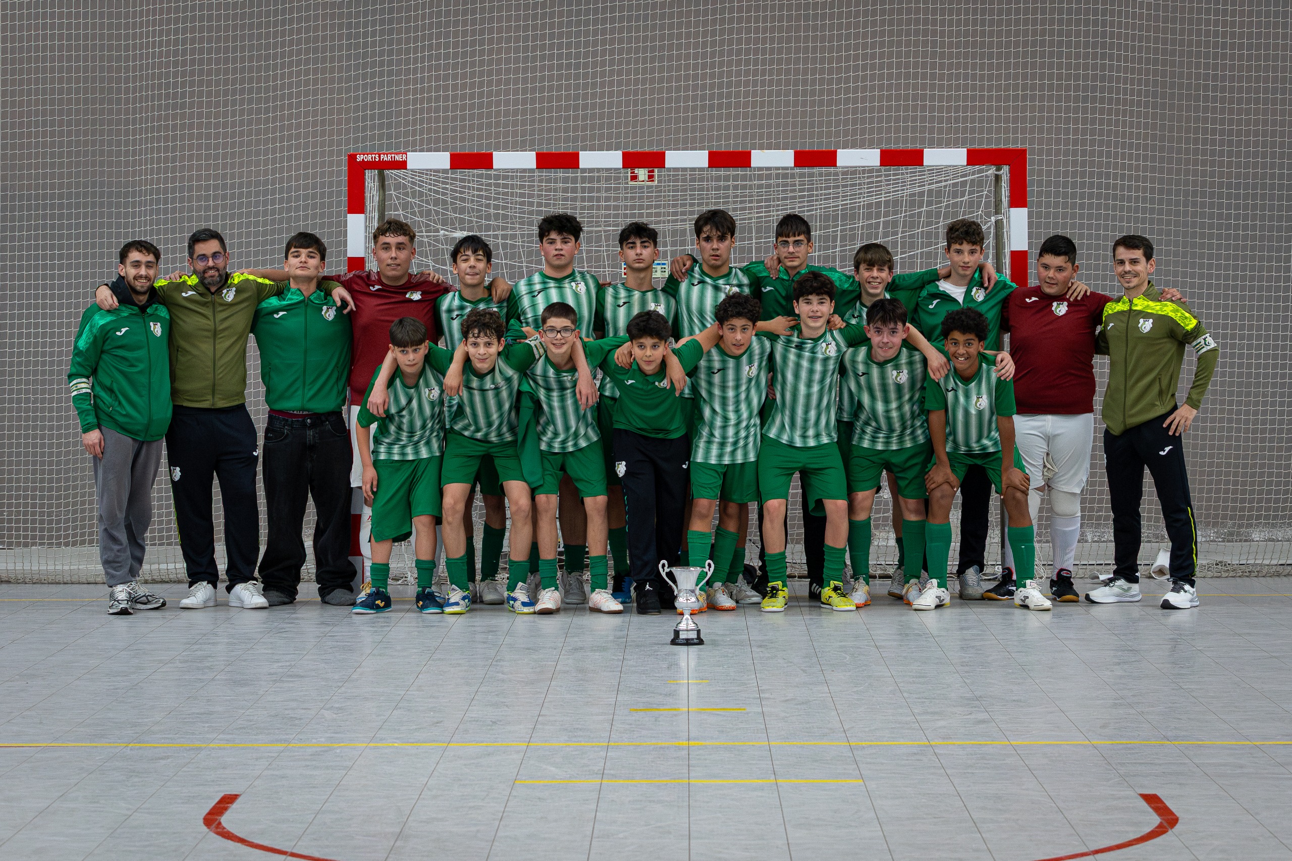 SC BARBARENSE VENCE CAMPEONATO ILHA TERCEIRA EM SUB-15 