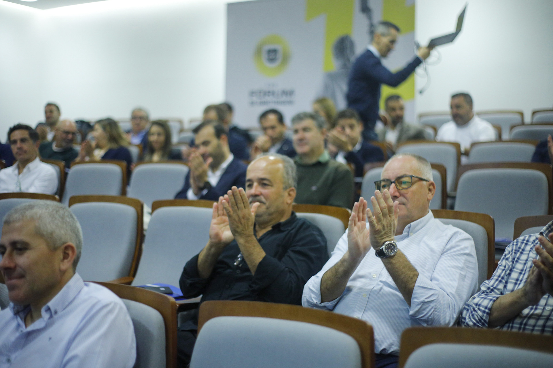 ÁLVARO SILVEIRA PRESENTE NO FÓRUM DE ARBITRAGEM
