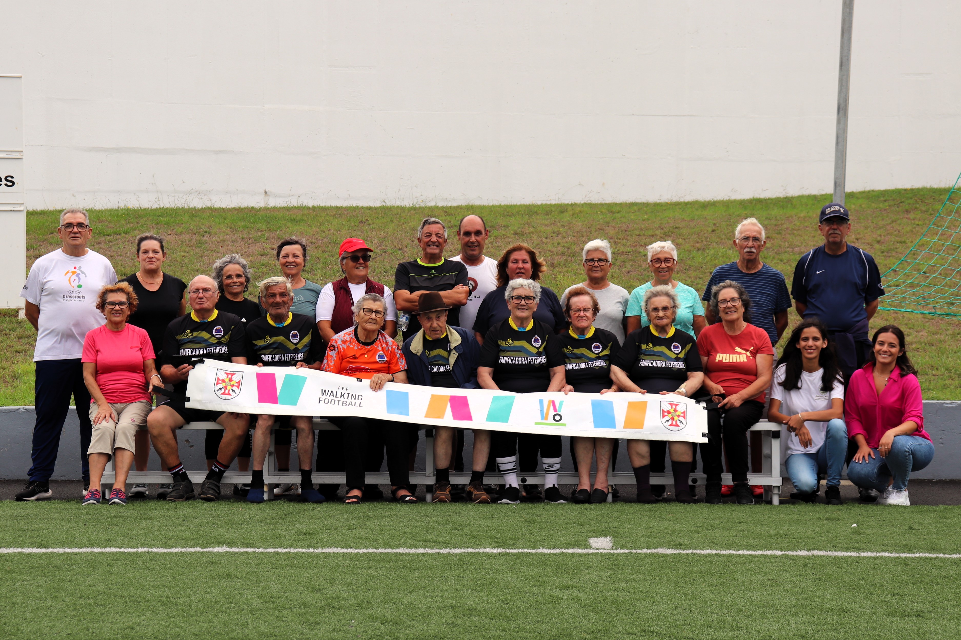 DEZENAS DE ATLETAS PARTICIPAM EM ENCONTRO DE WALKING FOOTBALL